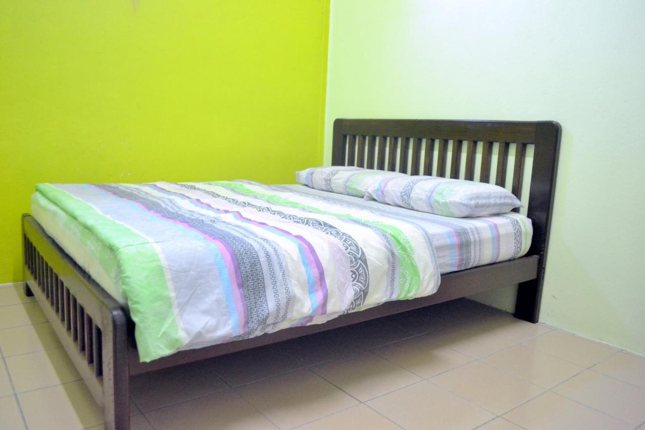 Homestay Jertih Besut Terengganu Экстерьер фото