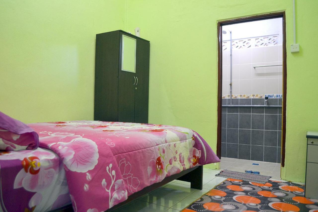 Homestay Jertih Besut Terengganu Экстерьер фото